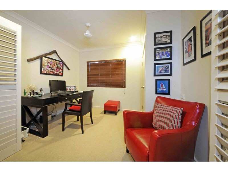 7 Dixon Place, Cannonvale QLD 4802
