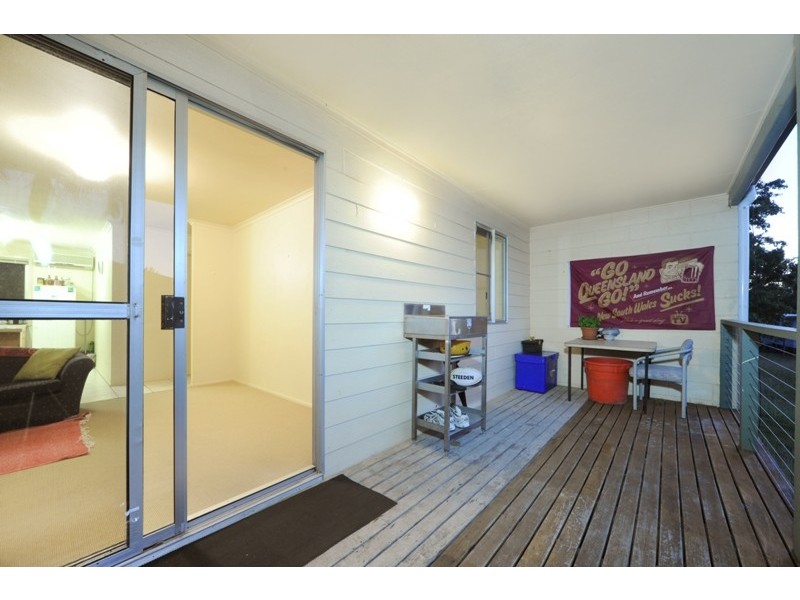 8/6 St Martins Lane, Cannonvale QLD 4802