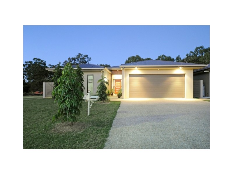 14 Waite Creek Court, Cannonvale QLD 4802