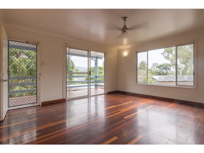 21 Wambiri Street, Cannonvale QLD 4802