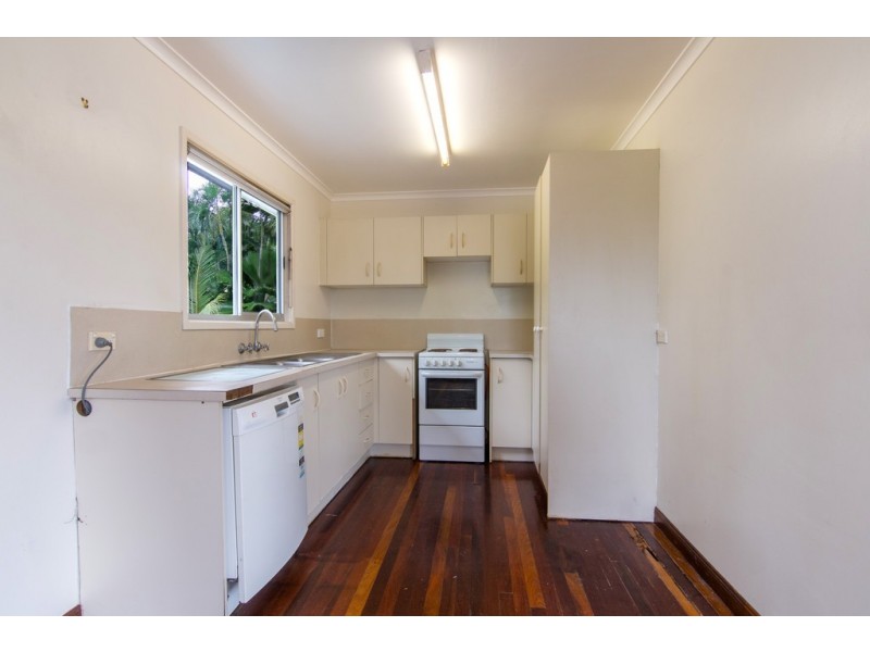 21 Wambiri Street, Cannonvale QLD 4802