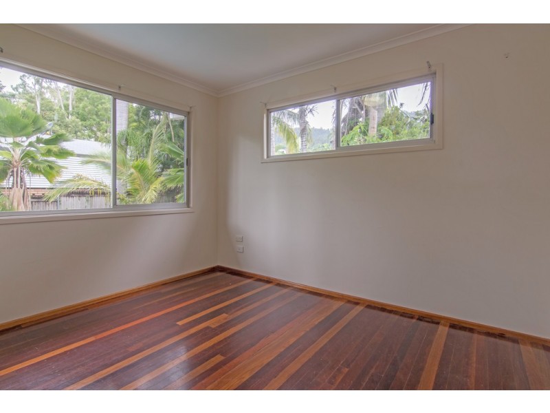 21 Wambiri Street, Cannonvale QLD 4802