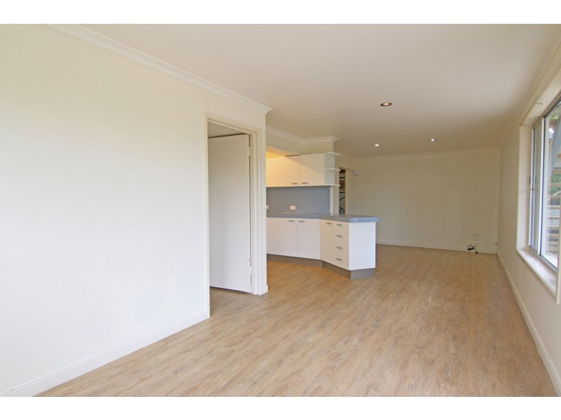 21 Wambiri Street, Cannonvale QLD 4802