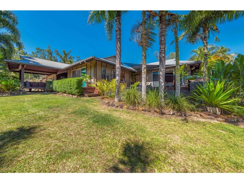 52 Holloway Drive, Sugarloaf QLD 4800