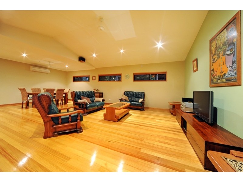 41 Tropic Road, Cannonvale QLD 4802