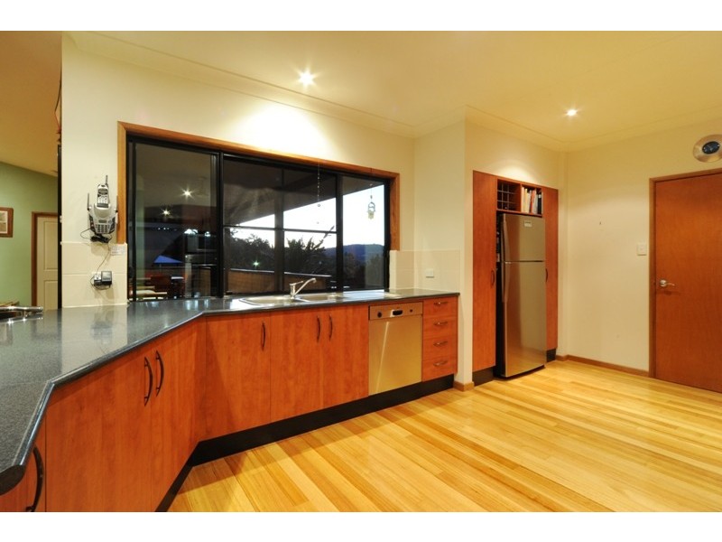 41 Tropic Road, Cannonvale QLD 4802