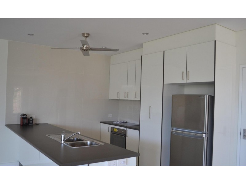 25 Airlie View Horizons Way, Airlie Beach QLD 4802