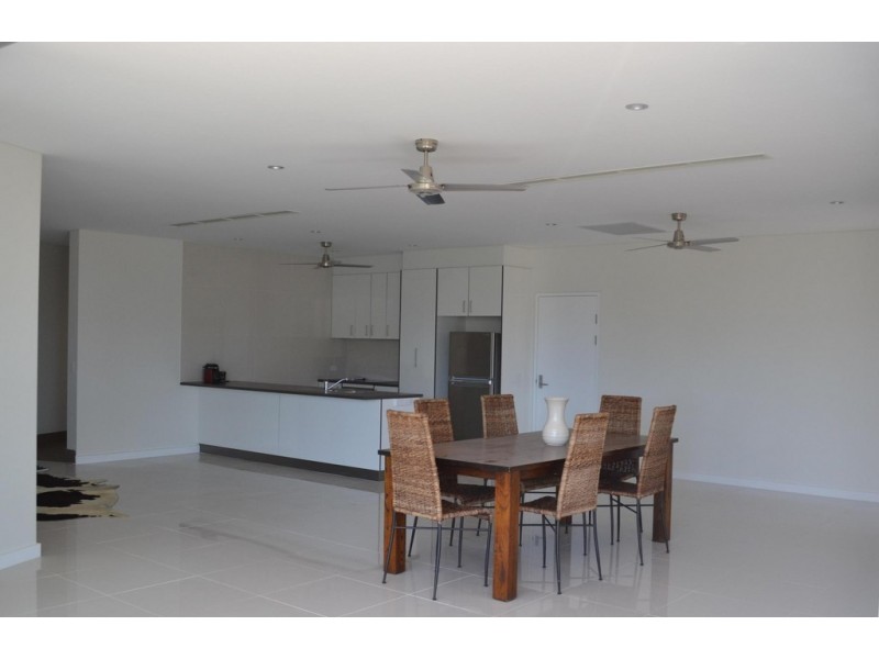25 Airlie View Horizons Way, Airlie Beach QLD 4802