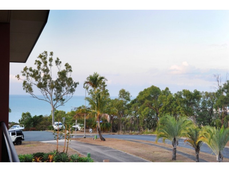 3/24 Illawong Street, Cannonvale QLD 4802