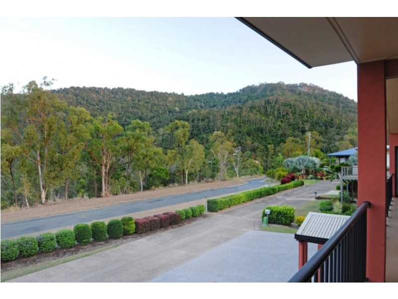 3/24 Illawong Street, Cannonvale QLD 4802