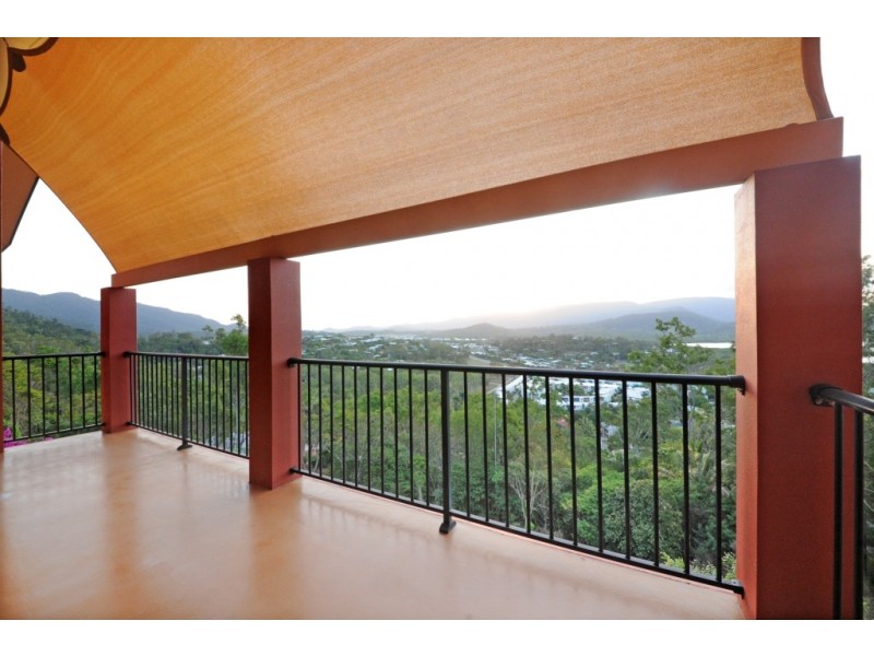 3/24 Illawong Street, Cannonvale QLD 4802