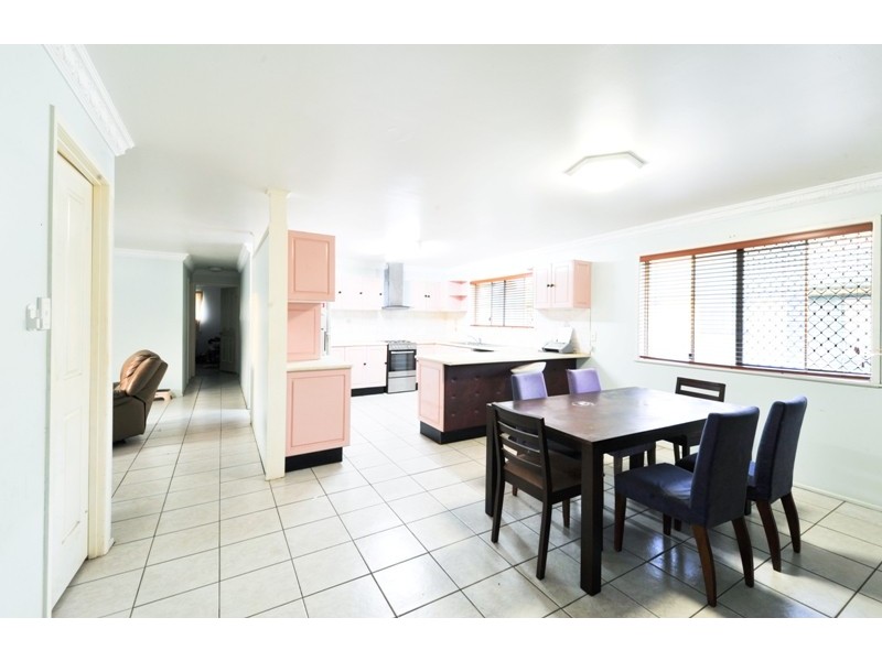 4 Trojan Court, Proserpine QLD 4800