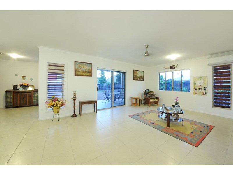 4 Keith Johns Drive, Proserpine QLD 4800