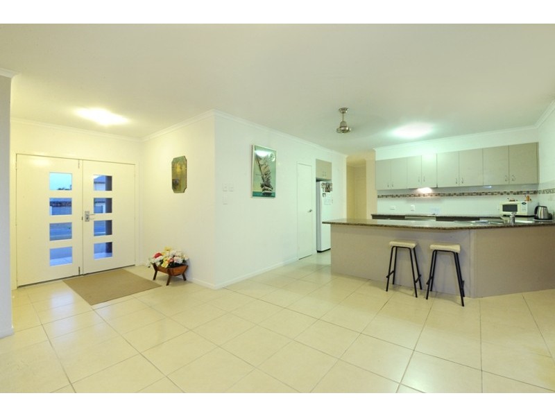 4 Keith Johns Drive, Proserpine QLD 4800