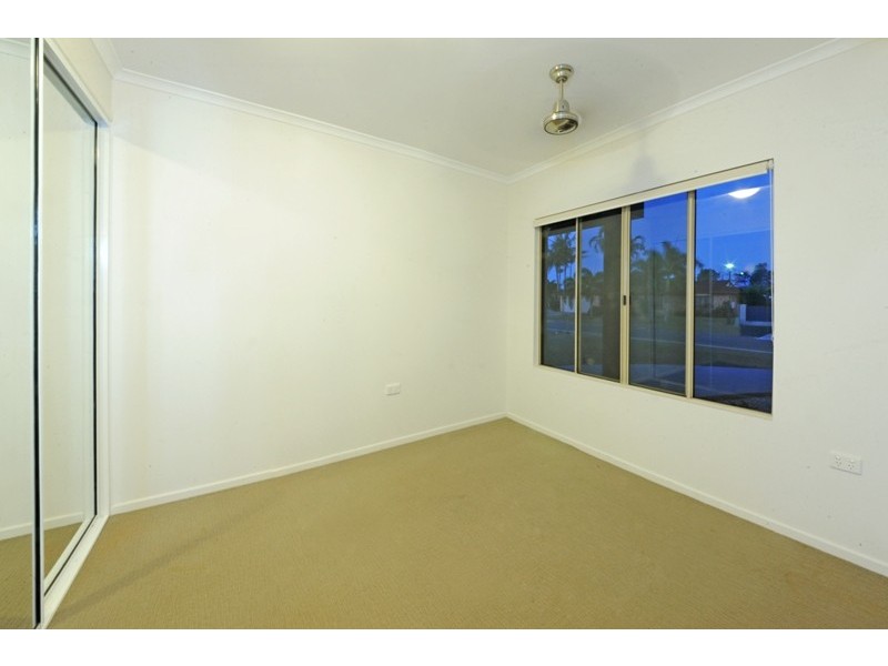 4 Keith Johns Drive, Proserpine QLD 4800