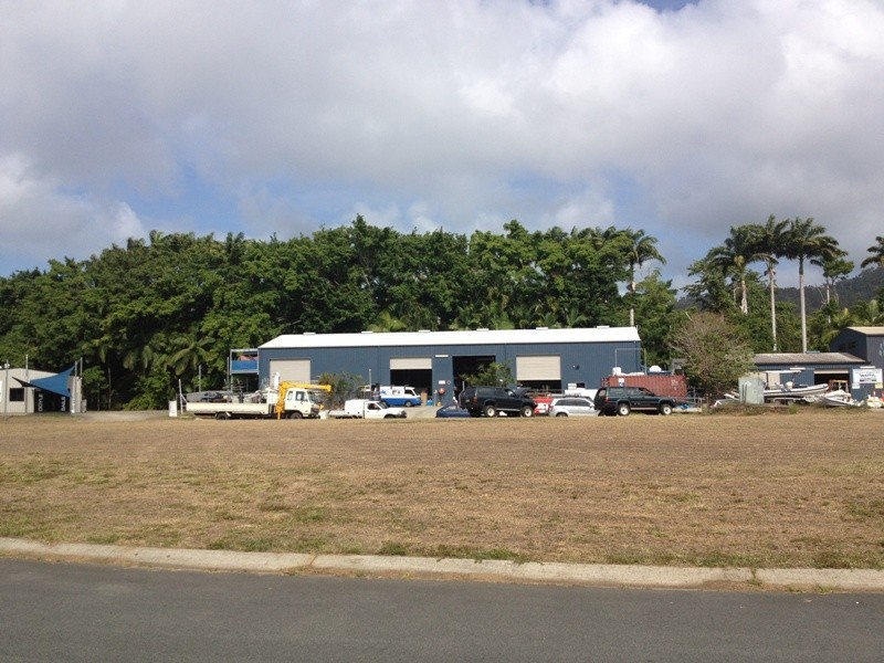 4 Loop Road, Jubilee Pocket QLD 4802