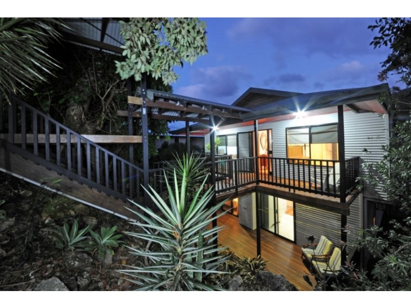 21 Daydream Court, Cannonvale QLD 4802