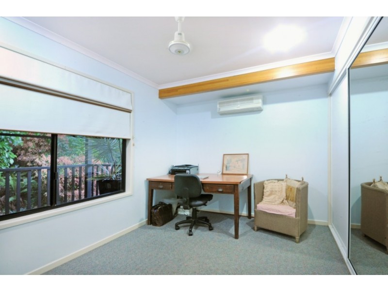 21 Daydream Court, Cannonvale QLD 4802