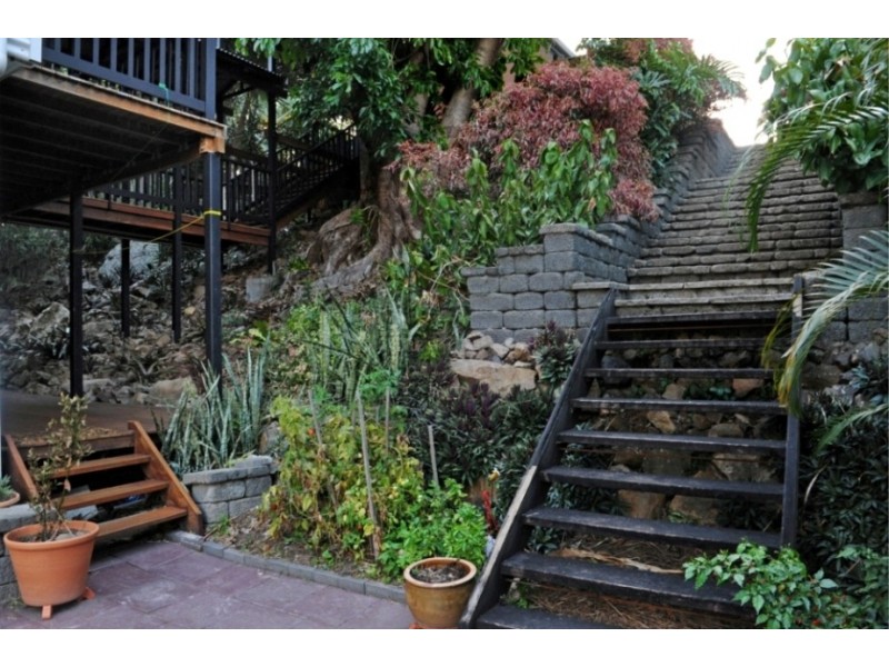 21 Daydream Court, Cannonvale QLD 4802