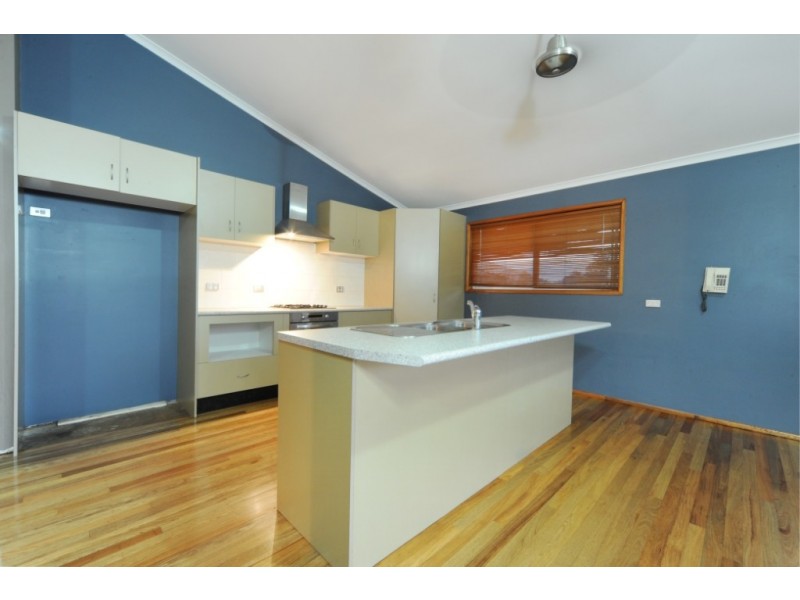 18 South Molle Boulevard, Cannonvale QLD 4802