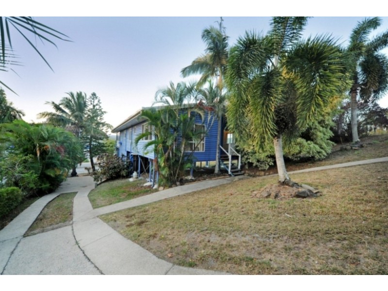 18 South Molle Boulevard, Cannonvale QLD 4802