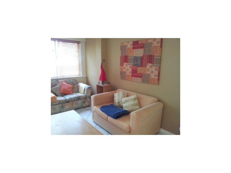 1/3 Lamond street, Airlie Beach QLD 4802