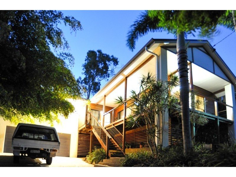 18 Stewart Drive, Cannonvale QLD 4802