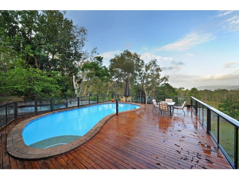 228 Paluma Road, Cannonvale QLD 4802