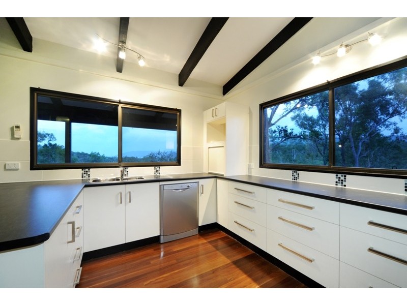228 Paluma Road, Cannonvale QLD 4802