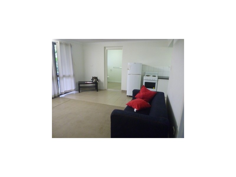 1/7 Simmons, Airlie Beach QLD 4802