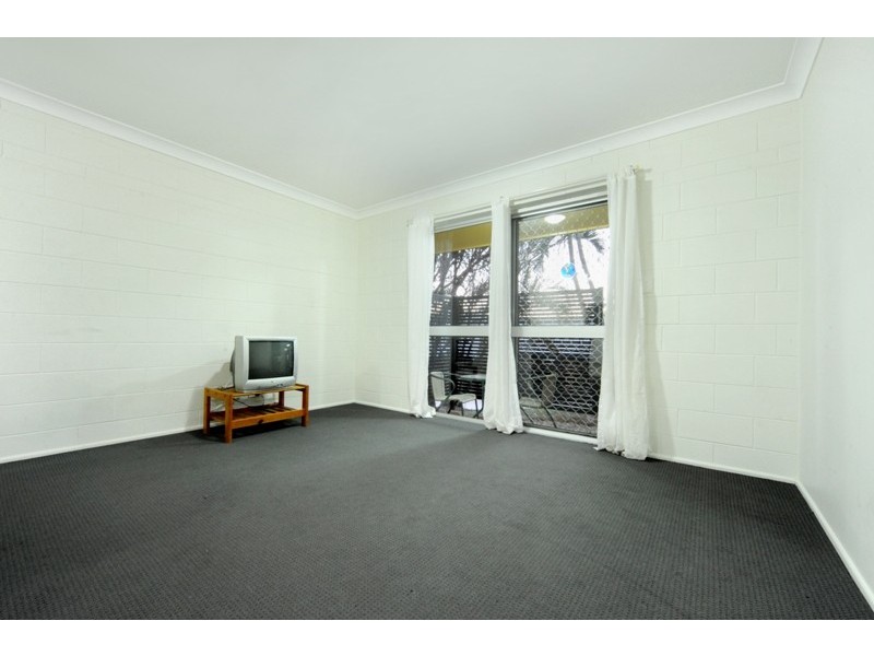 44/28 Island Drive, Cannonvale QLD 4802