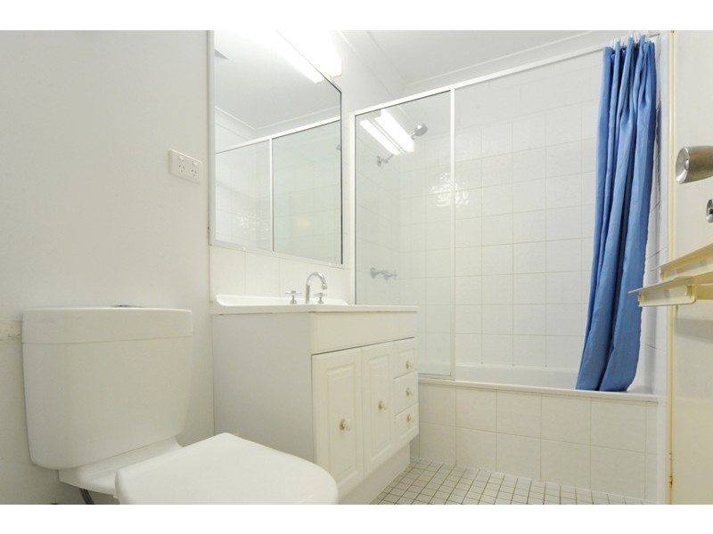 44/28 Island Drive, Cannonvale QLD 4802