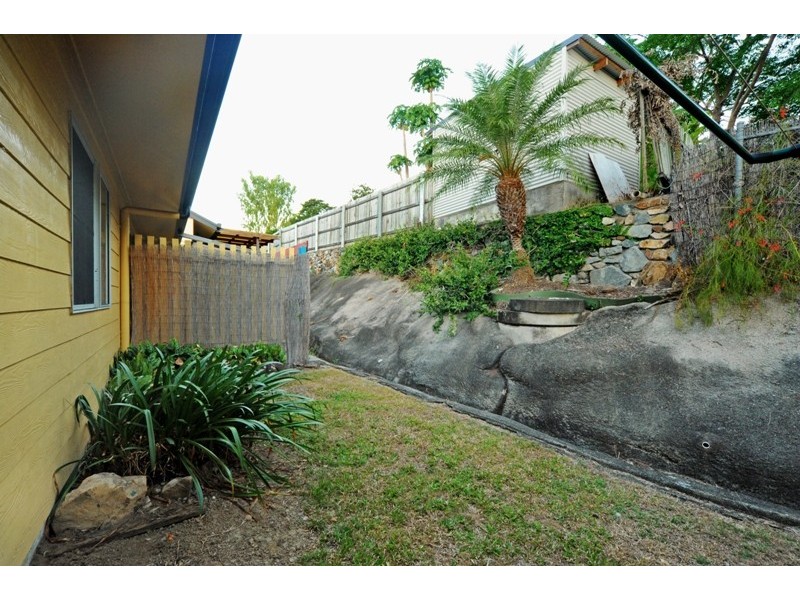 44/28 Island Drive, Cannonvale QLD 4802