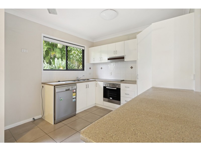 60 Country Road, Cannonvale QLD 4802