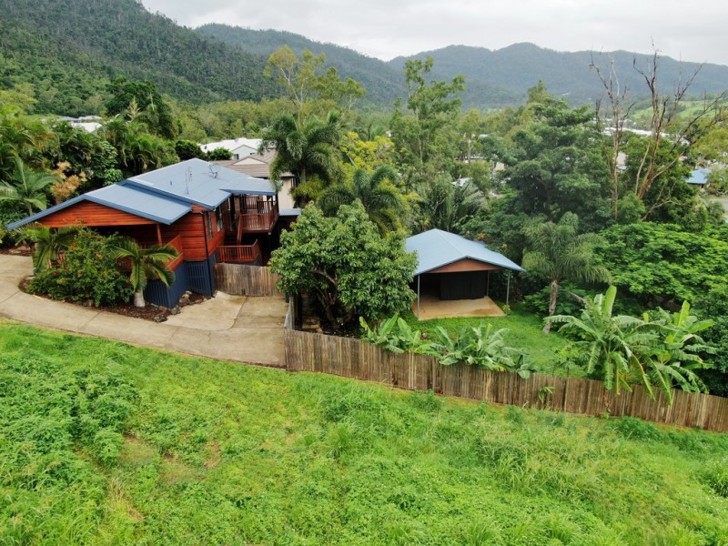 60 Country Road, Cannonvale QLD 4802