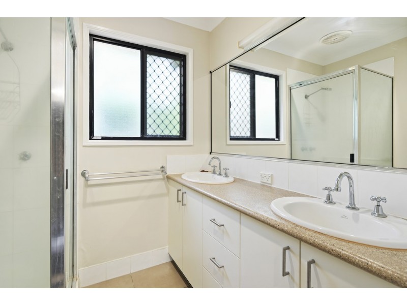 60 Country Road, Cannonvale QLD 4802