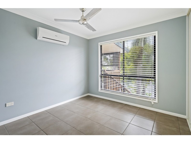 60 Country Road, Cannonvale QLD 4802