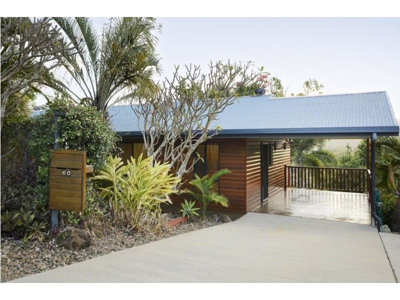 60 Country Road, Cannonvale QLD 4802