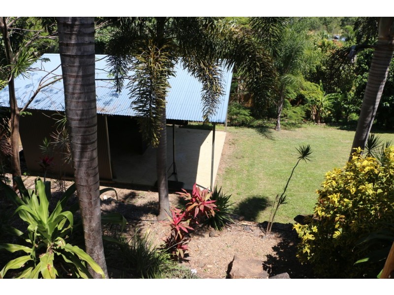 60 Country Road, Cannonvale QLD 4802