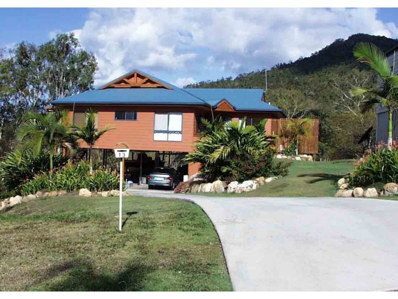13 Daydream Court, Cannonvale QLD 4802