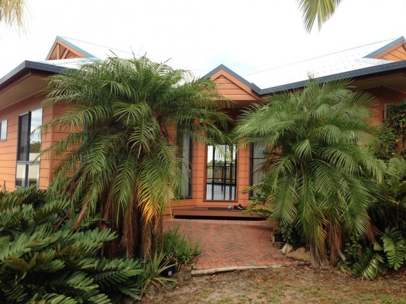 13 Daydream Court, Cannonvale QLD 4802