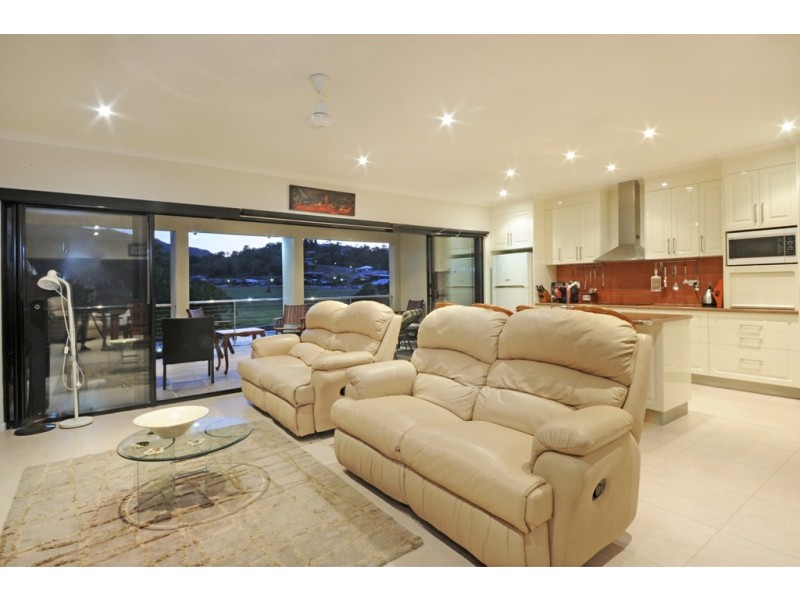 64 Abell Road, Cannonvale QLD 4802