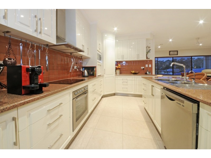 64 Abell Road, Cannonvale QLD 4802