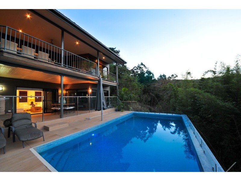 33 Stonehaven Court, Airlie Beach QLD 4802