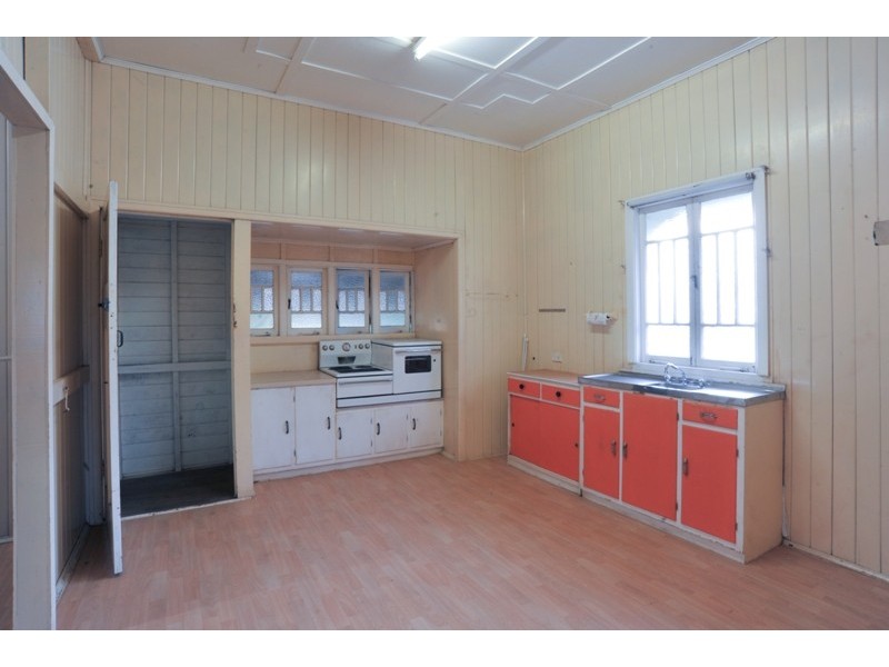 6 Renwick Road, Proserpine QLD 4800