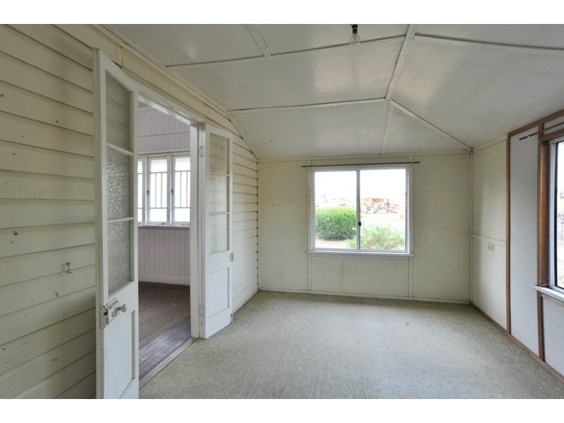 6 Renwick Road, Proserpine QLD 4800