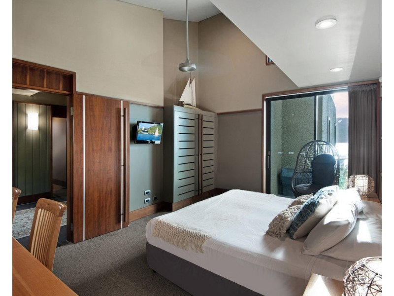 Villa 33 Yacht Club Villas, Hamilton Island QLD 4803