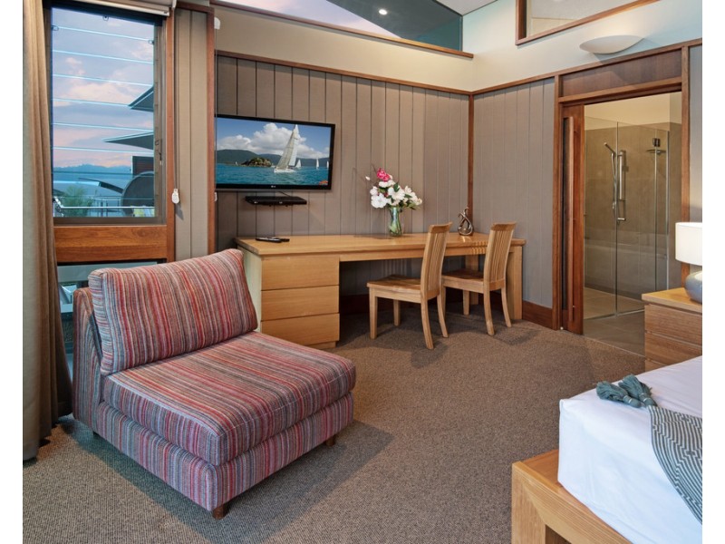 Villa 33 Yacht Club Villas, Hamilton Island QLD 4803