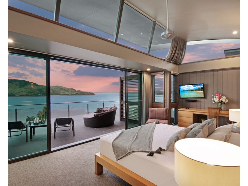 Villa 33 Yacht Club Villas, Hamilton Island QLD 4803