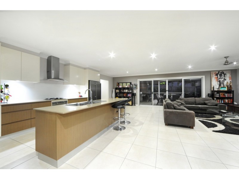 32 Sunset Drive, Jubilee Pocket QLD 4802